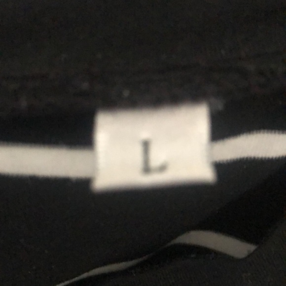 Black and white striped jumpsuit - Picture 3 of 4